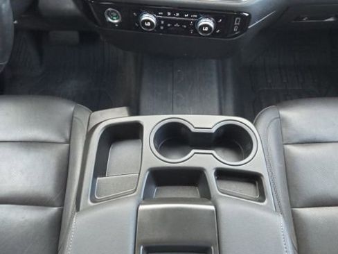 Used 2024 GMC Sierra 1500 SLT image 37