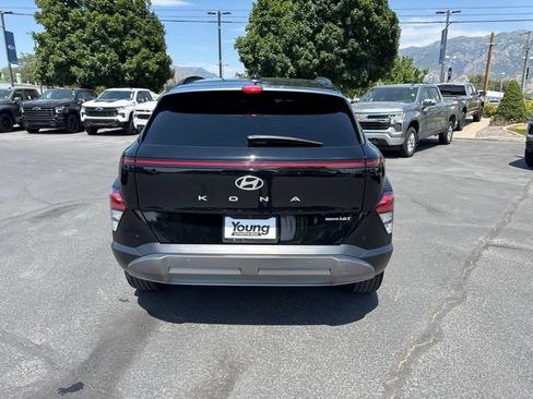 Used 2024 Hyundai Kona Limited AWD/4WD image 6
