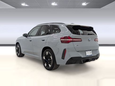 New 2026 BMW X3 xDrive30i w/ Premium Package AWD/4WD image 3