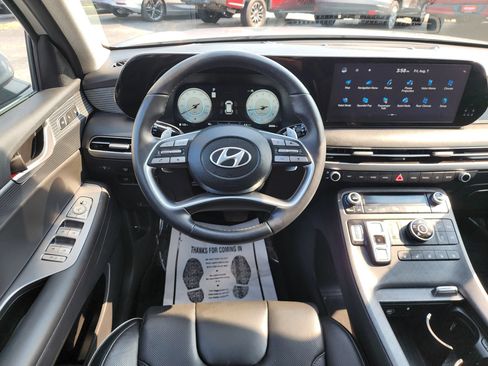 Used 2023 Hyundai Palisade Limited AWD/4WD image 10