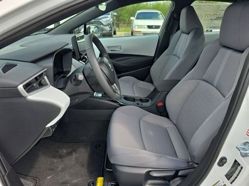 New 2026 Toyota Corolla SE FWD image 14