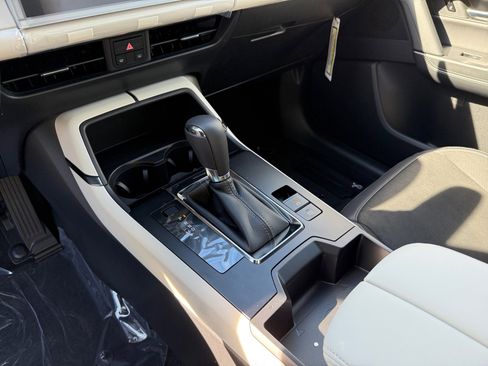 New 2026 MAZDA CX-5 Preferred image 13