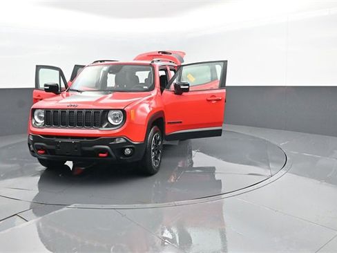 Used 2021 Chevrolet Blazer RS image 25