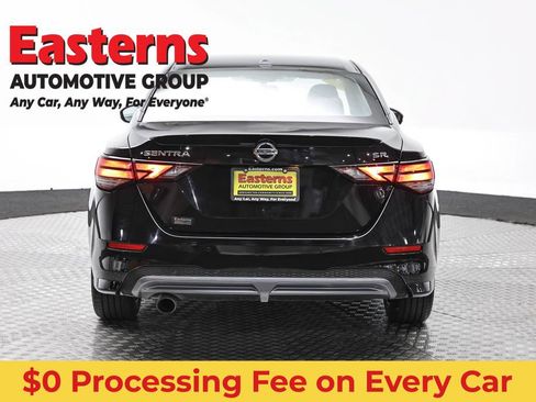 Used 2023 Nissan Sentra SR w/ SR Premium Package FWD image 6