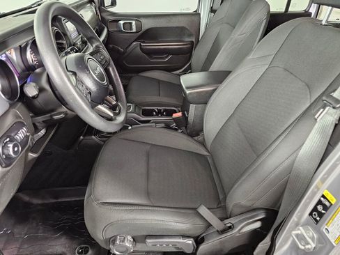 Used 2021 Jeep Wrangler Unlimited Sport image 19