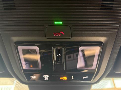 New 2025 Volkswagen GTI SE image 23