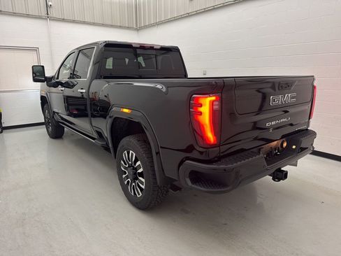 New 2026 GMC Sierra 2500 Denali Ultimate image 4