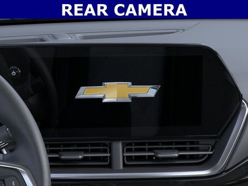 New 2026 Chevrolet Trax ACTIV FWD image 3