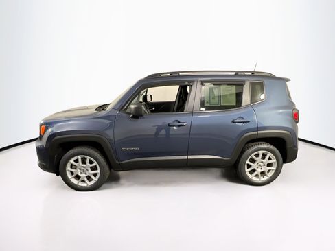 Used 2022 Jeep Renegade Latitude image 8