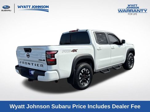 Used 2024 Nissan Frontier PRO-4X w/ Technology Package AWD/4WD image 6