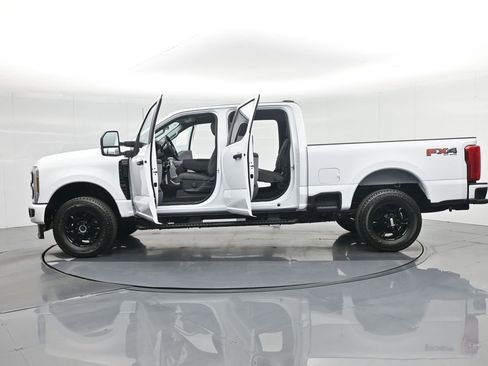 Used 2026 Ford F250 XL w/ STX Appearance Package AWD/4WD image 44