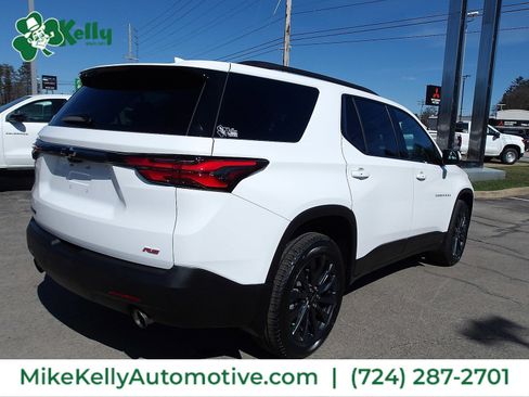 Used 2023 Chevrolet Traverse RS w/ LPO, Floor Liner Package image 7