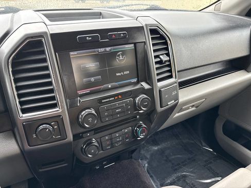 Used 2015 Ford F150 XLT w/ Equipment Group 302A Luxury RWD image 27