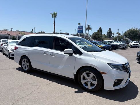 Used 2020 Honda Odyssey EX image 3