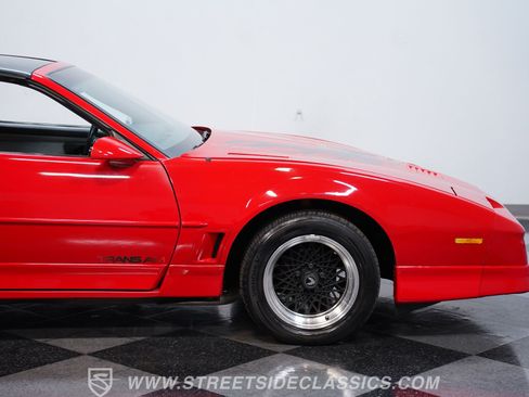 Used 1989 Pontiac Firebird Trans Am RWD image 24