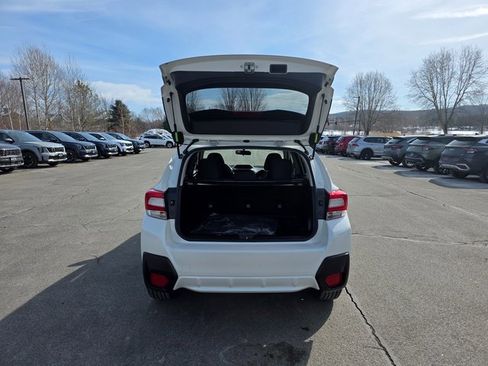 Used 2019 Subaru Crosstrek 2.0i Premium image 10