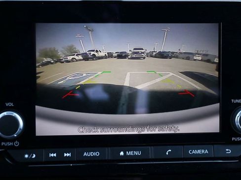 Used 2025 Nissan Pathfinder SV FWD image 14