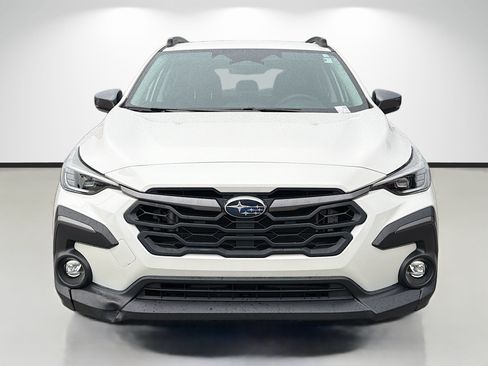 Used 2024 Subaru Crosstrek 2.5i Limited w/ Popular Package #4A AWD/4WD image 8