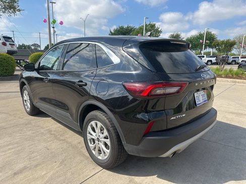 Used 2024 Ford Escape Active AWD/4WD image 4