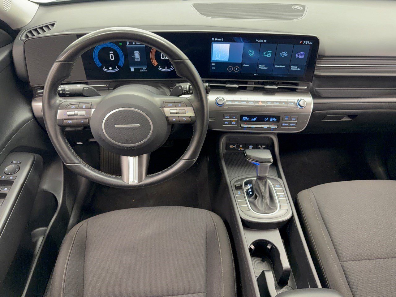 Used 2025 Hyundai Kona SEL AWD/4WD image 17