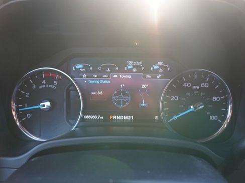 Certified 2019 Ford F350 Lariat w/ Lariat Ultimate Package image 35