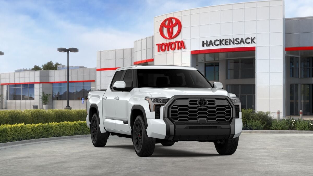 New 2026 Toyota Tundra Platinum w/ TRD Off-Road Package AWD/4WD image 16
