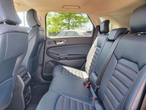 Used 2024 Ford Edge SEL w/ Sport Appearance Package AWD/4WD image 25