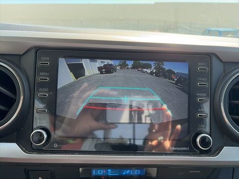 Used 2023 Toyota Tacoma SR5 w/ Technology Package image 19