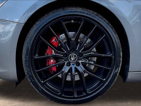 Used 2022 Maserati Ghibli Modena RWD image 33