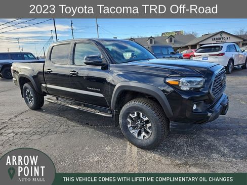 Used 2023 Toyota Tacoma TRD Off-Road image 1