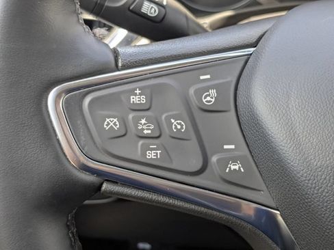 Used 2024 Chevrolet Equinox LT FWD image 30