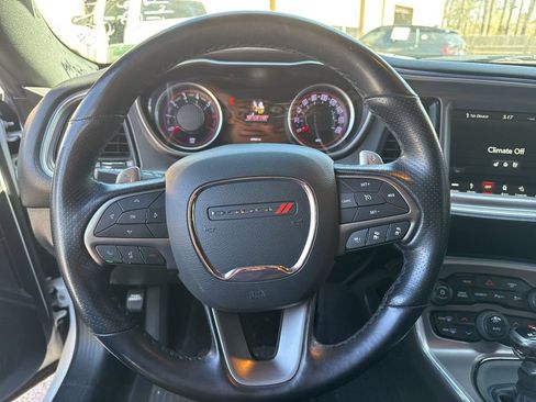 Used 2019 Dodge Challenger R/T Scat Pack image 12