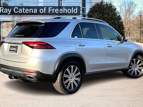 Certified 2025 Mercedes-Benz GLE 350 4MATIC image 2