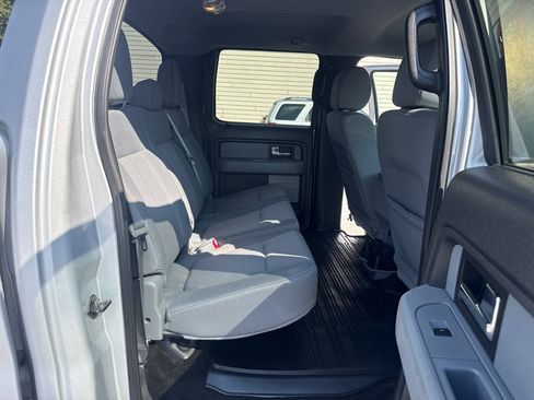 Used 2013 Ford F150 XLT w/ XLT Chrome Pkg AWD/4WD image 11