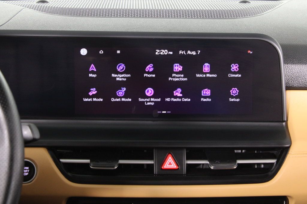 Used 2024 Kia Seltos SX w/ SX Sunroof Package AWD/4WD image 8
