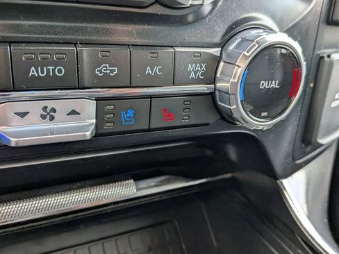 Used 2023 Ford F150 Lariat w/ Equipment Group 502A High image 23