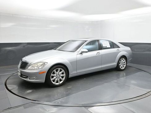 Used 2007 Mercedes-Benz S 550 image 34
