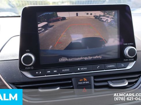Used 2024 Nissan Altima 2.5 SV FWD image 34