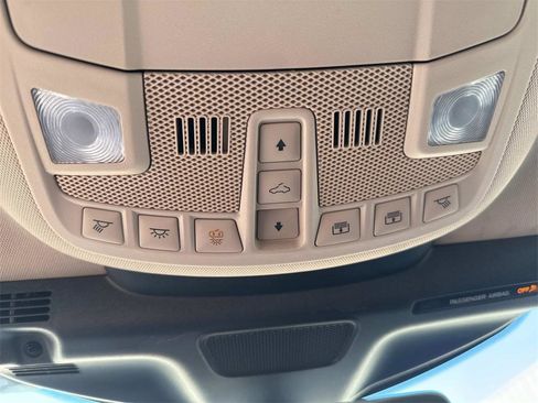 Used 2021 Lincoln Nautilus Reserve image 31