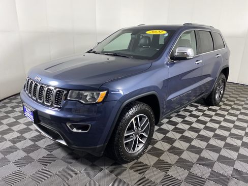Used 2021 Jeep Grand Cherokee Limited w/ Sun & Sound Group AWD/4WD image 12