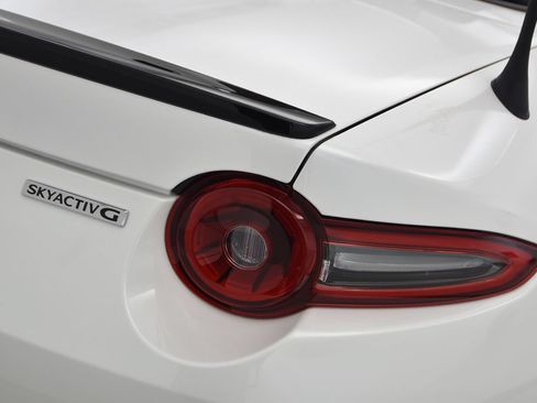 New 2026 MAZDA MX-5 Miata Club RWD image 45