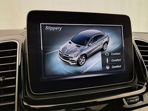 Used 2019 Mercedes-Benz GLE 43 AMG 4MATIC Coupe image 33