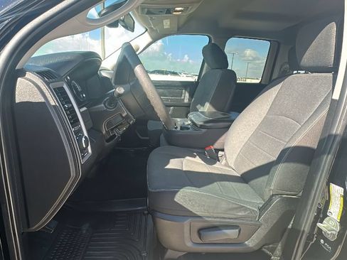 Used 2024 RAM 1500 Tradesman w/ Electronics Group RWD image 4