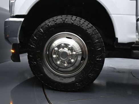 Used 2022 Ford F350 XLT AWD/4WD image 28