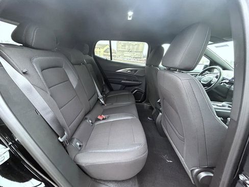 New 2026 Chevrolet Equinox EV LT image 19