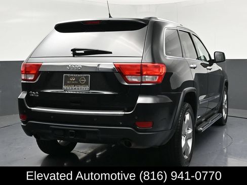 Used 2013 Jeep Grand Cherokee Limited w/ Mopar Chrome Edition Group AWD/4WD image 4