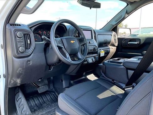 New 2026 Chevrolet Silverado 1500 W/T w/ WT Safety Package AWD/4WD image 8