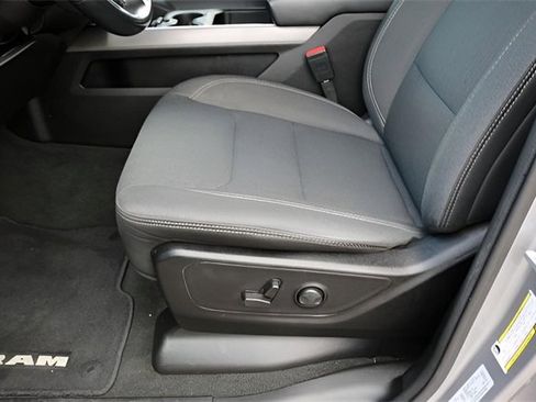 Used 2022 RAM 1500 Lone Star image 12