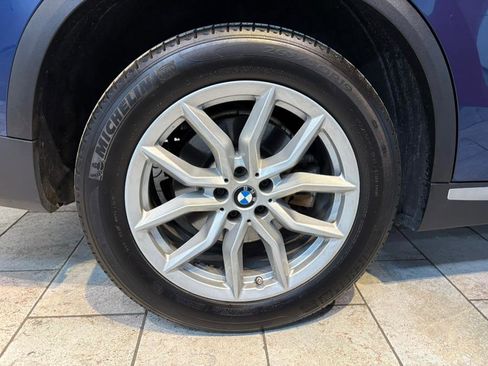 Used 2022 BMW X5 xDrive40i w/ Premium Package image 35