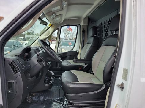 Used 2021 RAM ProMaster 2500 image 2